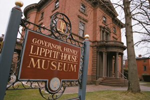 Governor Henry Lippitt House Museum.jpg